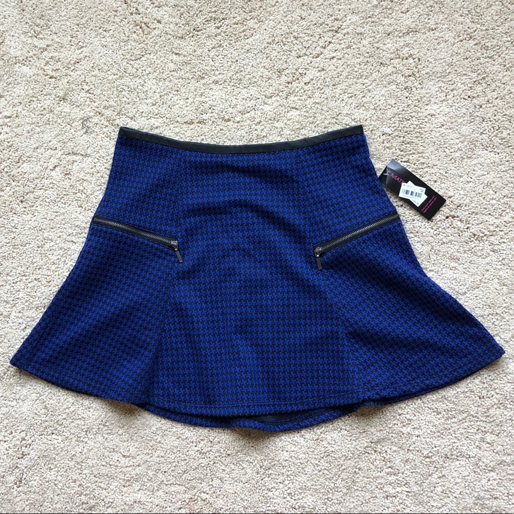 Material girl blue black checkered skirt xs nwt.